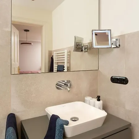 Kapitänshaus Am Strom - Kapitänswohnung Apartment *